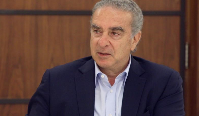 فرعون: لتأهيل المستشفيات الحكومية