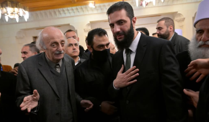 الشرع وجنبلاط يرسمان مستقبل العلاقات اللبنانية - السورية... ومذكّرة من ١٣ بنداً