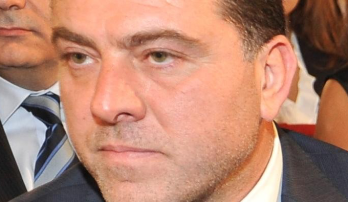 يعقوب: من له مصلحة في عزل البيطار القوي ام الضعيف