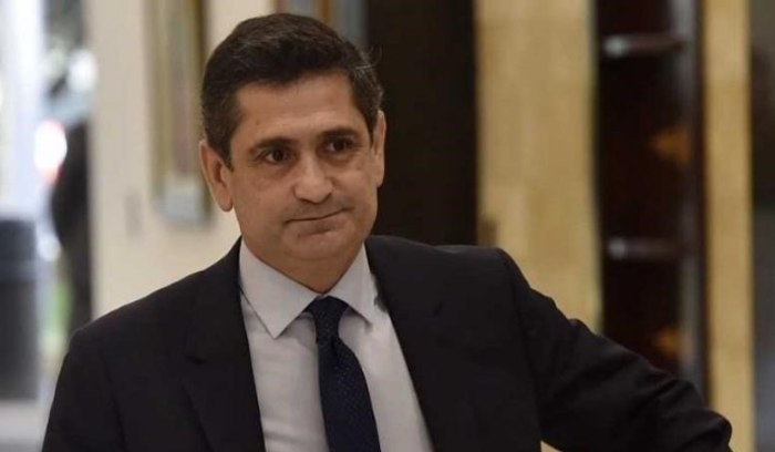 قيومجيان: دولة يتحكم بفُتاتها أشباه رجال ولا رجال