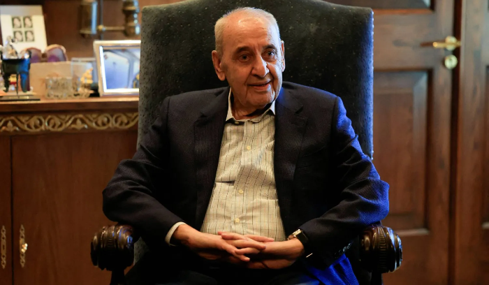 بري: انتخابات الرئاسة في موعدها... ولا نشترط تفاهمات مسبقة حول الحكومة<br />
«حزب الله» يغمز من قناة انتخاب قائد الجيش