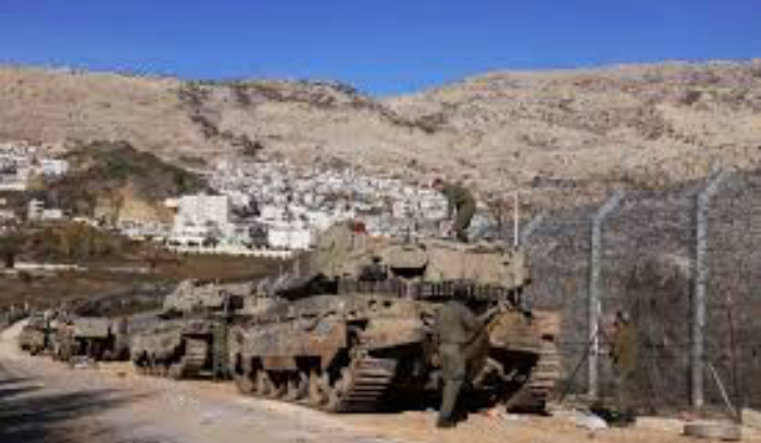 القصر الجمهوري يستعد... هل يكون 9 كانون الثاني موعداً للحسم الرئاسي؟<br />
«الاسرائيليون» لاهالي الجولان: لن ننسحب وستخضعون للقانون «الاسرائيلي» بالتجنيد<br />
اعتراض اميركي اوروبي على العفو العام عن الإسلاميين وطلبات إخلاء السبيل رُدّت