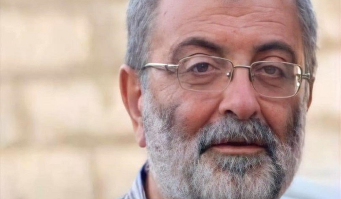 نفاد المحروقات يُنهي حياة مدير مدرسة!