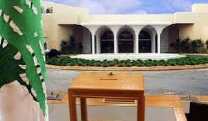 غموض رئاسي وتلويح بعقوبات للضغط على معارضي عون؟!<br />
ميقاتي للسيسي: حزب الله قد يرد على الخروقات بعد الـ 60 يوماً<br />
اسرائيل تخطط لتفكيك سوريا: دعم حكم ذاتي للاكراد والدروز