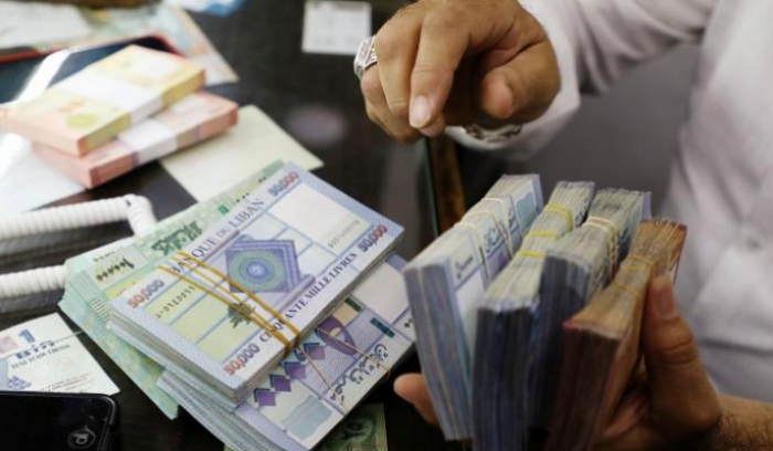 المصارف تعرض فوائد تصل إلى 45% على حسابات مجمّدة<br />
الليرة مطلوبة أكثر من الدولار