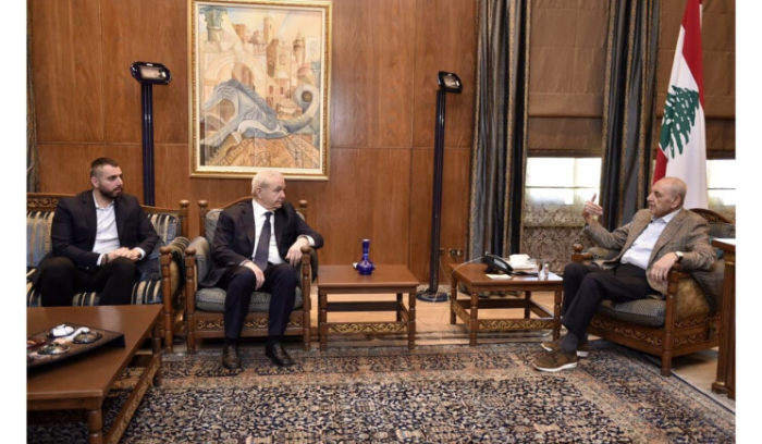 بري يستقبل المرّ.. وفرنجية مستمر في الترشيح.. الرئاسة بين التريث والحسم في 9 كانون