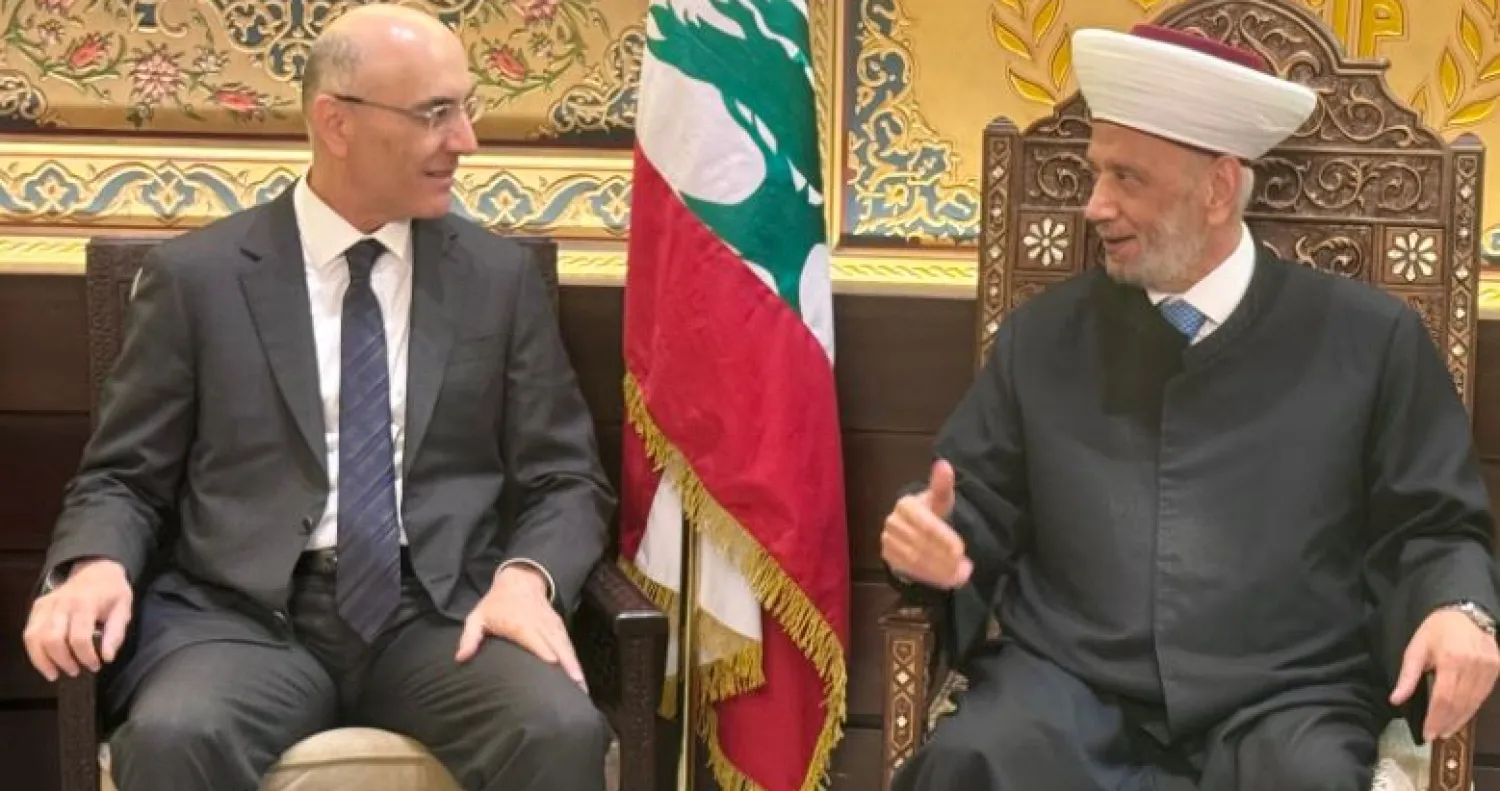 الأحزاب السياسية تتجنب الانخراط المباشر في الانتخابات البلدية<br />
«القوات اللبنانية» الأعلى اندفاعاً على الأرض