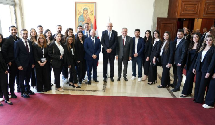 وزير العدل في مؤتمر جامعة الحكمة : لا نخوض فقط معركة استقلالية القضاء بل معركة إستعادة الثقة