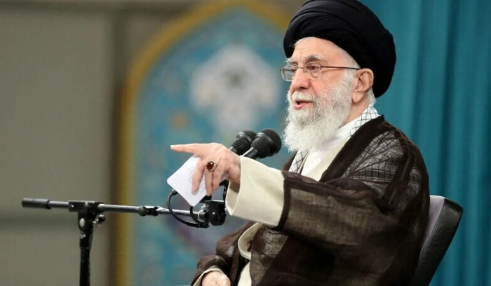 خامنئي: إسرائيل تسعى لتطويق 