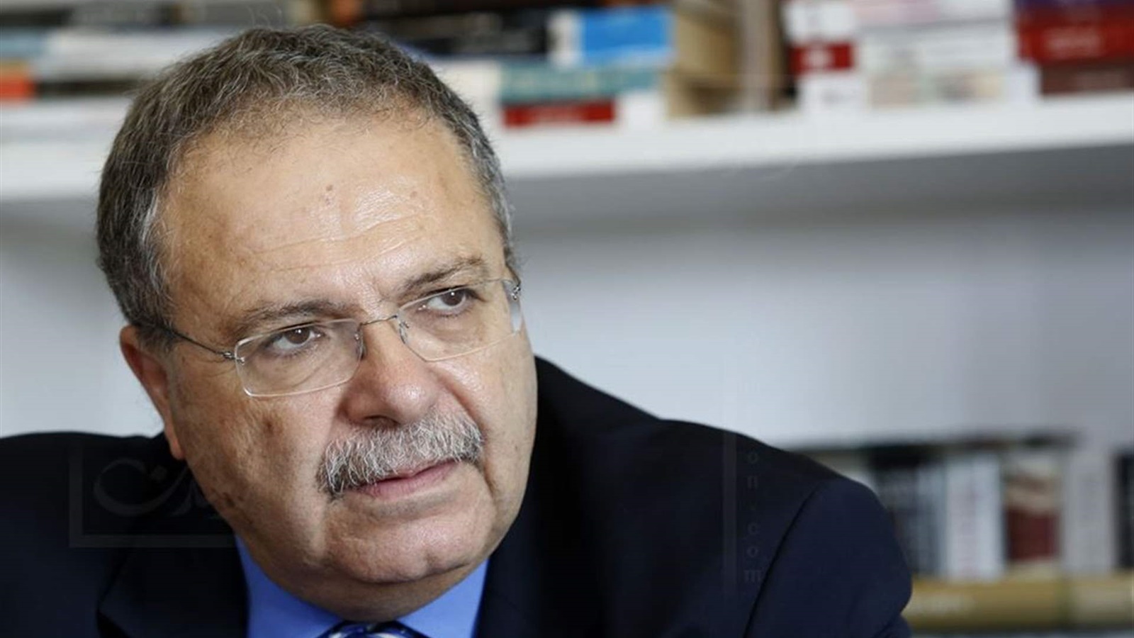 قرار رفع العقوبات عن سوريا: طارق متري يؤكد تسهيل عودة النازحين والعمل الحكومي مستمر