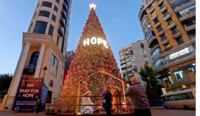 الرئاسة على نار حامية... من يتصدّر السباق؟<br />
الأمم المتحدة تؤيّد رفع العقوبات عن «هيئة تحرير الشام»<br />
«إسرائيل» تواصل تمدّدها في الجنوب السوري