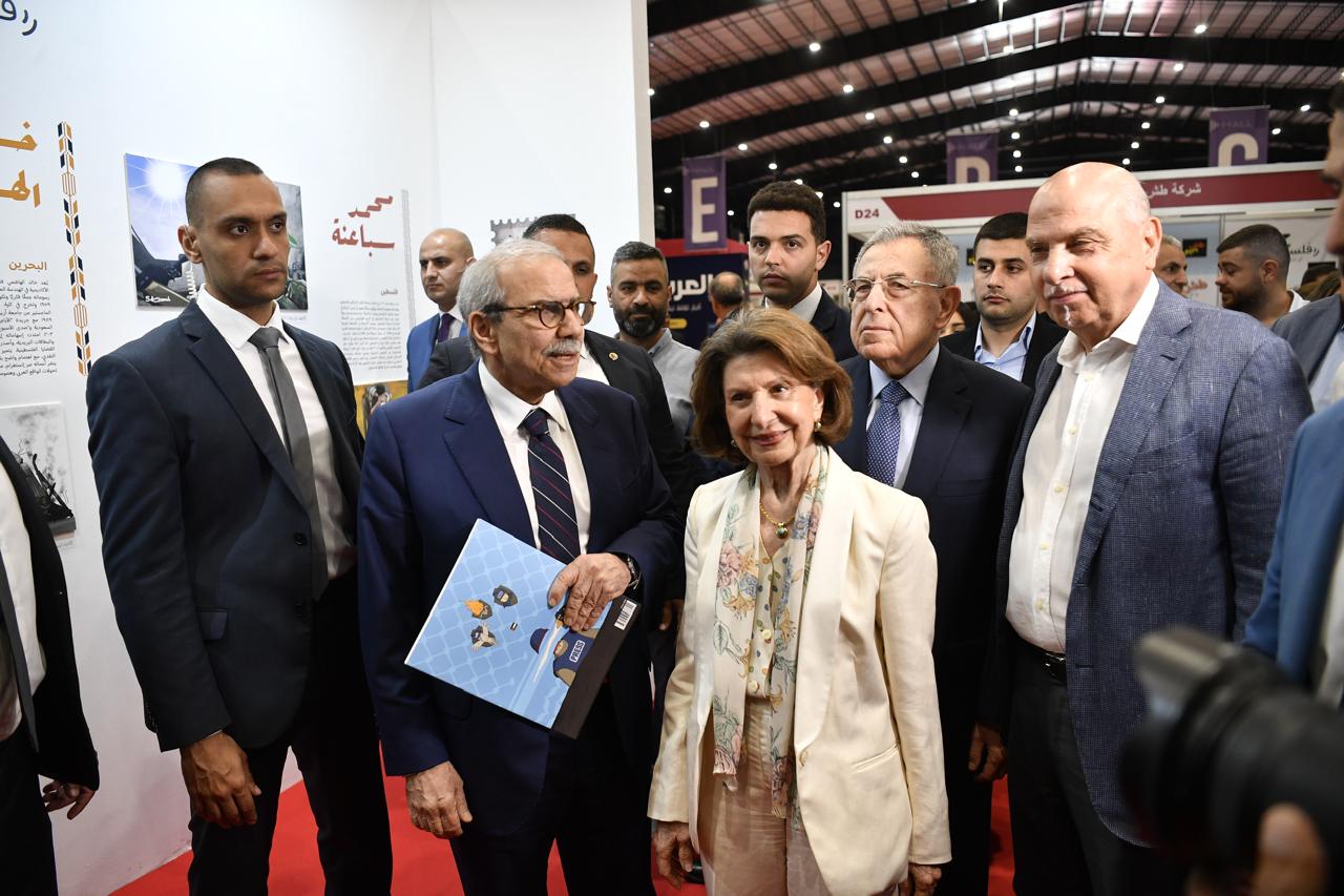 استعداد لبناني للتواصل مع سوريا.. والتوازن في بيروت على محك «البلوكات الحزبية»

أورتاغوس قبل المجيء إلى لبنان تدعو للتعلم من الشرع.. والخزانة الأميركية تفرض عقوبات على حزب الله