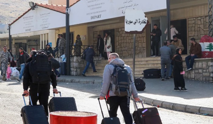 أول تواصل لبناني – سوري بعد سقوط النظام ماذا قصد الشرع بتزكية ترشيح قائد الجيش؟