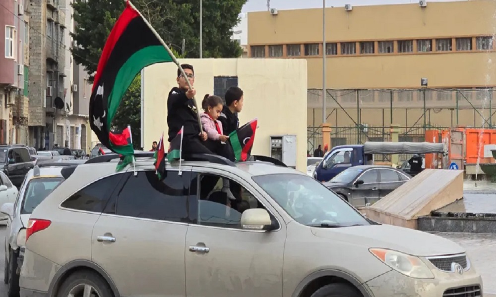 تصاعد الدعوات لتشكيل حكومة جديدة في ليبيا