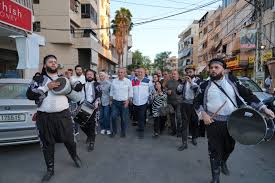 انتخابات سيادية السبت في الجنوب.. والسلاح الفلسطيني على الطاولة مع عباس اليوم<br />
تحضير لمجلس وزراء للتعيينات.. واللجان في ضياع حول قوانين الإنتخاب