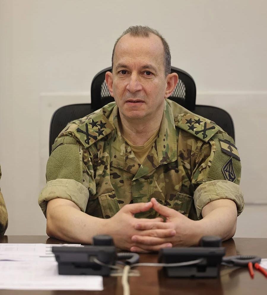 قائد الجيش: إسرائيل تعرقل الإنتشار الكامل للجيش في الجنوب