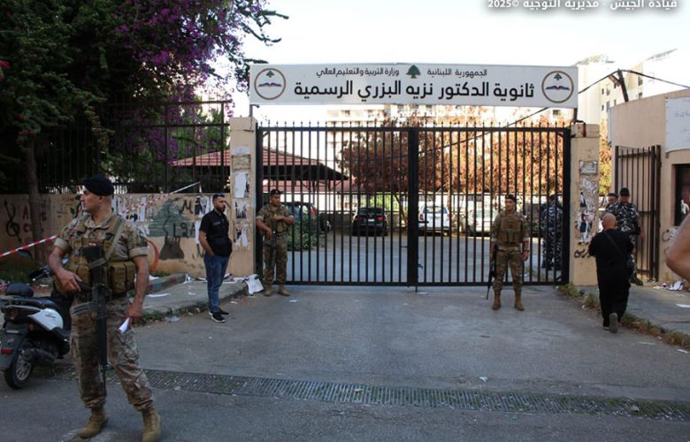بالصور: إجراءات مشددة للجيش حول مراكز الاقتراع