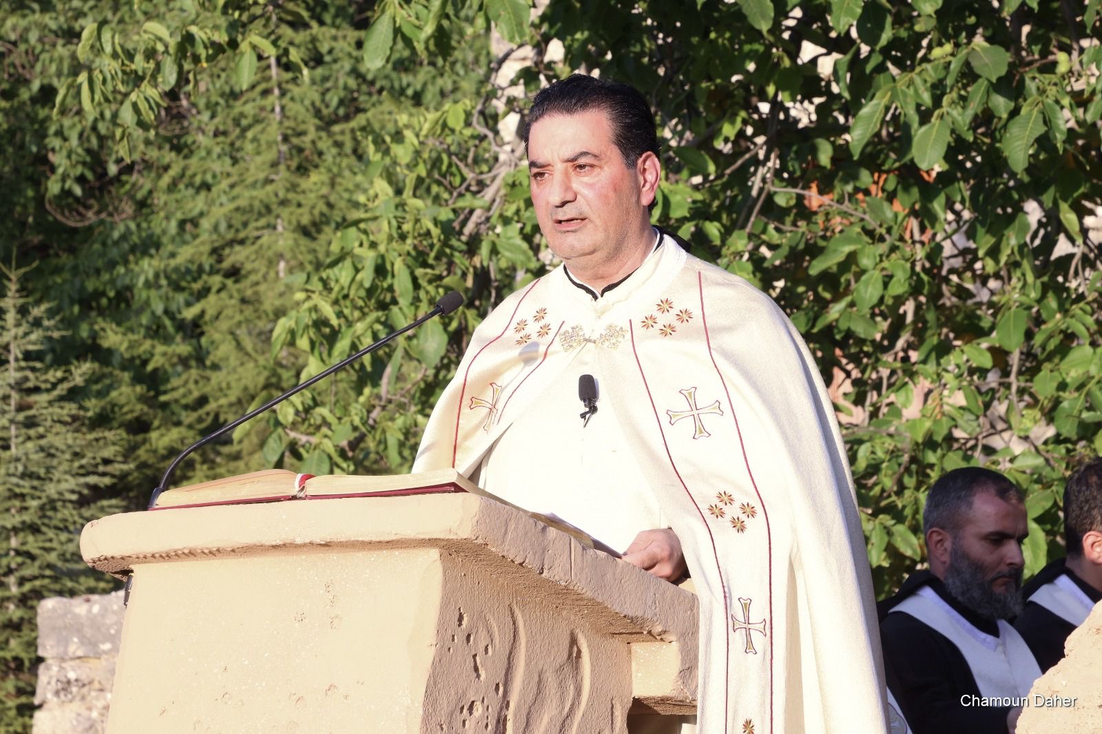 القوات  وعائلة  باسكال سليمان يحيون ذكرى استشهاده  بقداس ونصب تذكاري له في ميفوق حواط ممثلاً جعجع: سنتابع القضية حتى تحقيق العدالة