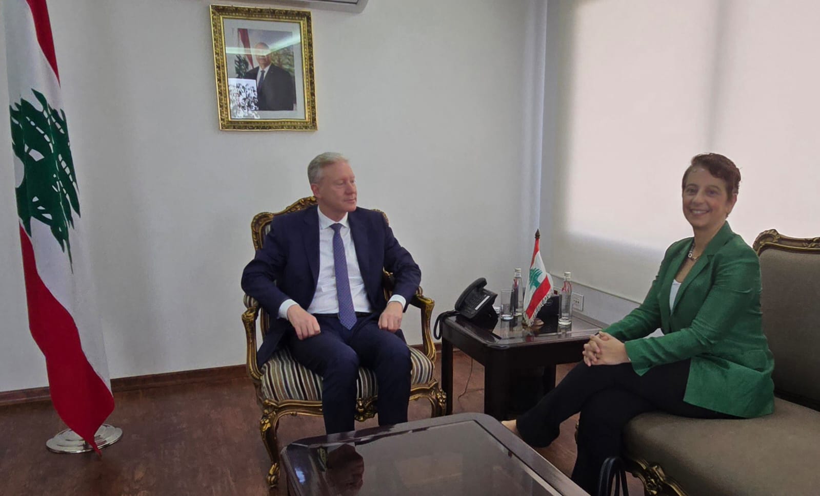 وزير الخارجية يبحث مع سفيرة قبرص ترسيم الحدود والملفات الإقليمية