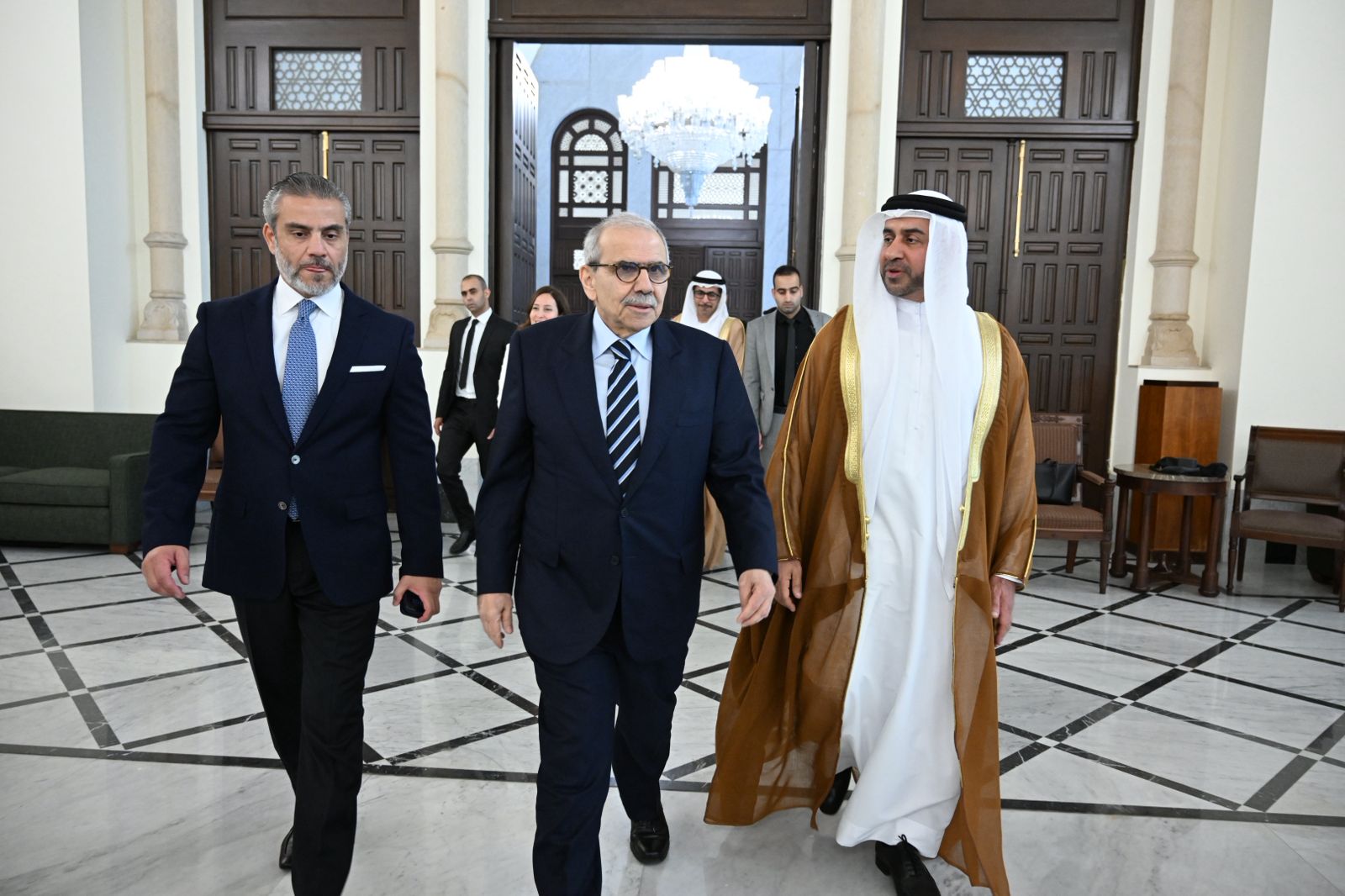 خطة إصلاحية لبناء دولة حديثة: سلام يعلن عن ثلاث أولويات حكومية لإعادة النهوض