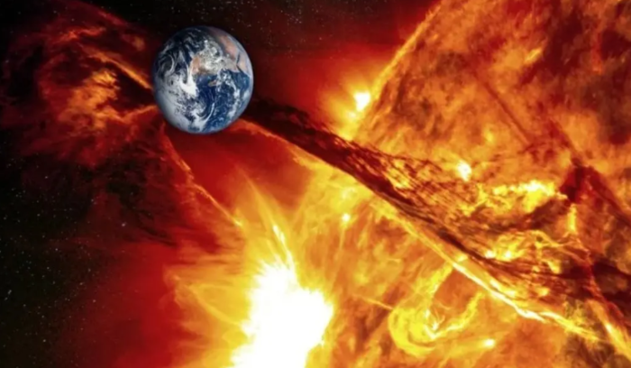 شعلة شمسية قوية تضرب الأرض خلال ساعات.. ستقطع الاتصالات ببعض الدول