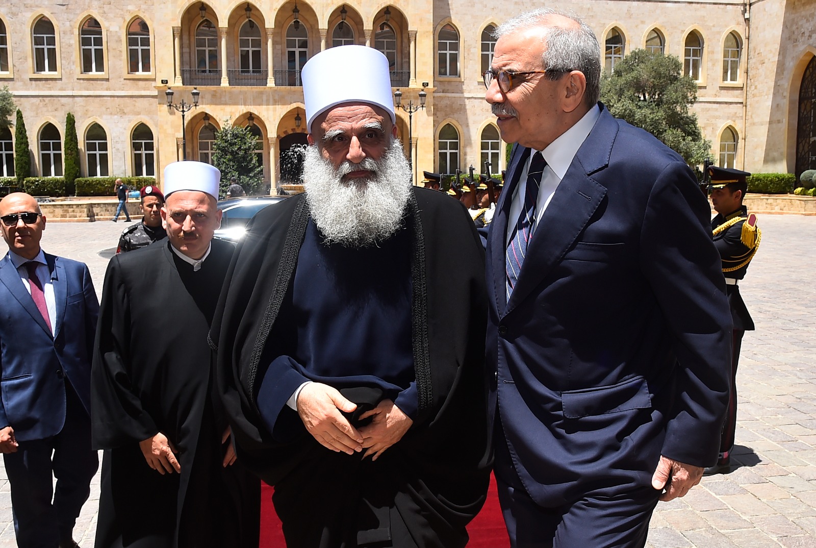 أبي المنى من السراي: أملنا كبير أن يتفهم الجميع مواقف سلام