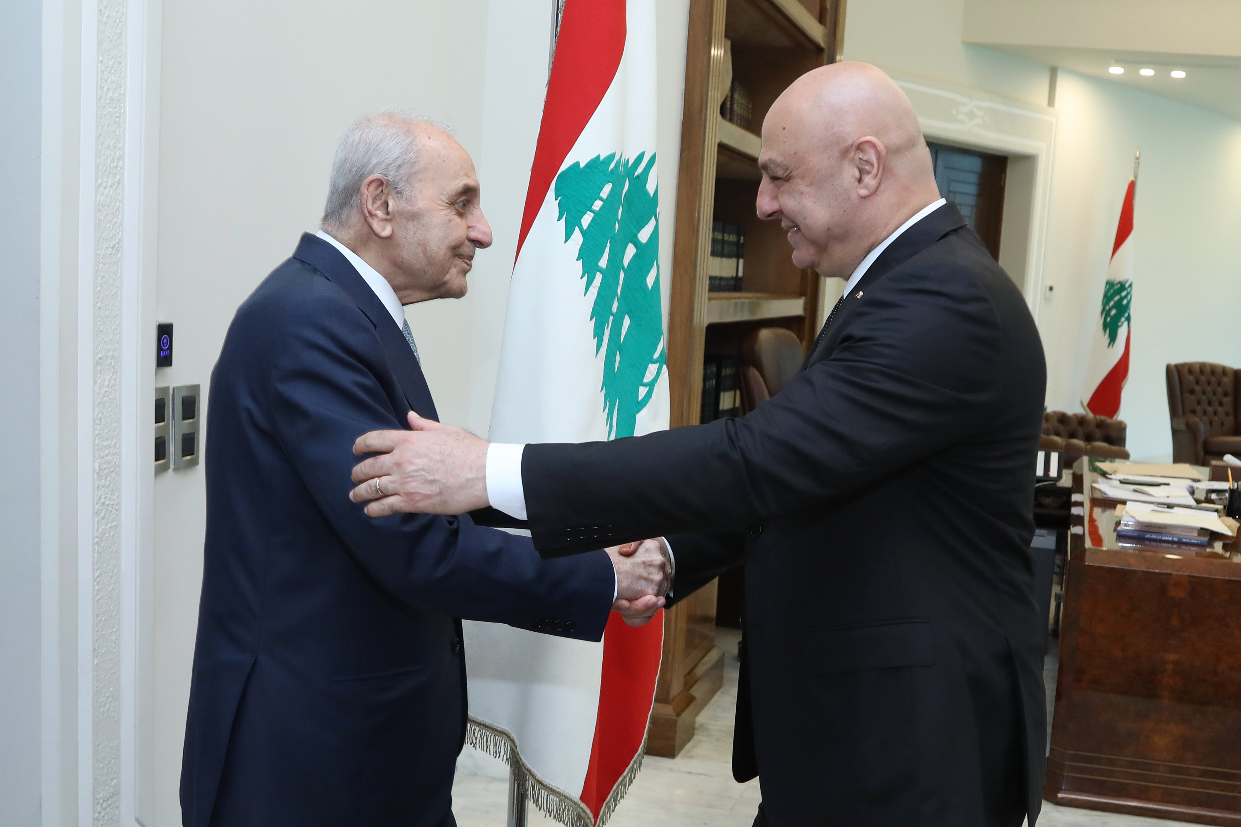 بري بعد زيارته عون: الاجتماع كان ممتازًا