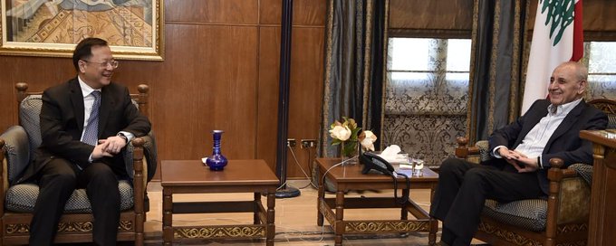 الرئيس بري استقبل السفير الصيني في زيارة وداعية
