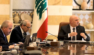 عودة إلى سياسات الحريري: الضريبة موحّدة على الفقراء كما الأغنياء | خصوم في السياسة وحلفاء في الضريبة ورفع الأسعار