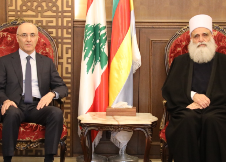 شيخ العقل التقى وزير الداخلية مهنئاً: المسؤوليات مشتركة لنهضة الوطن