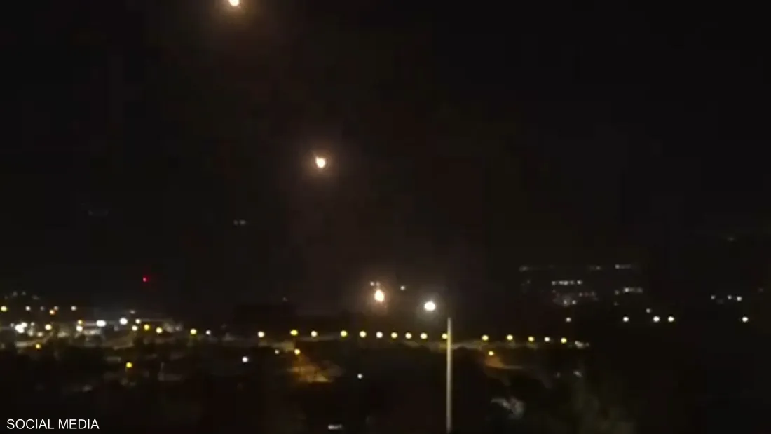 قنابل مضيئة وتمشيط بالأسلحة الرشاشة في عيتا الشعب