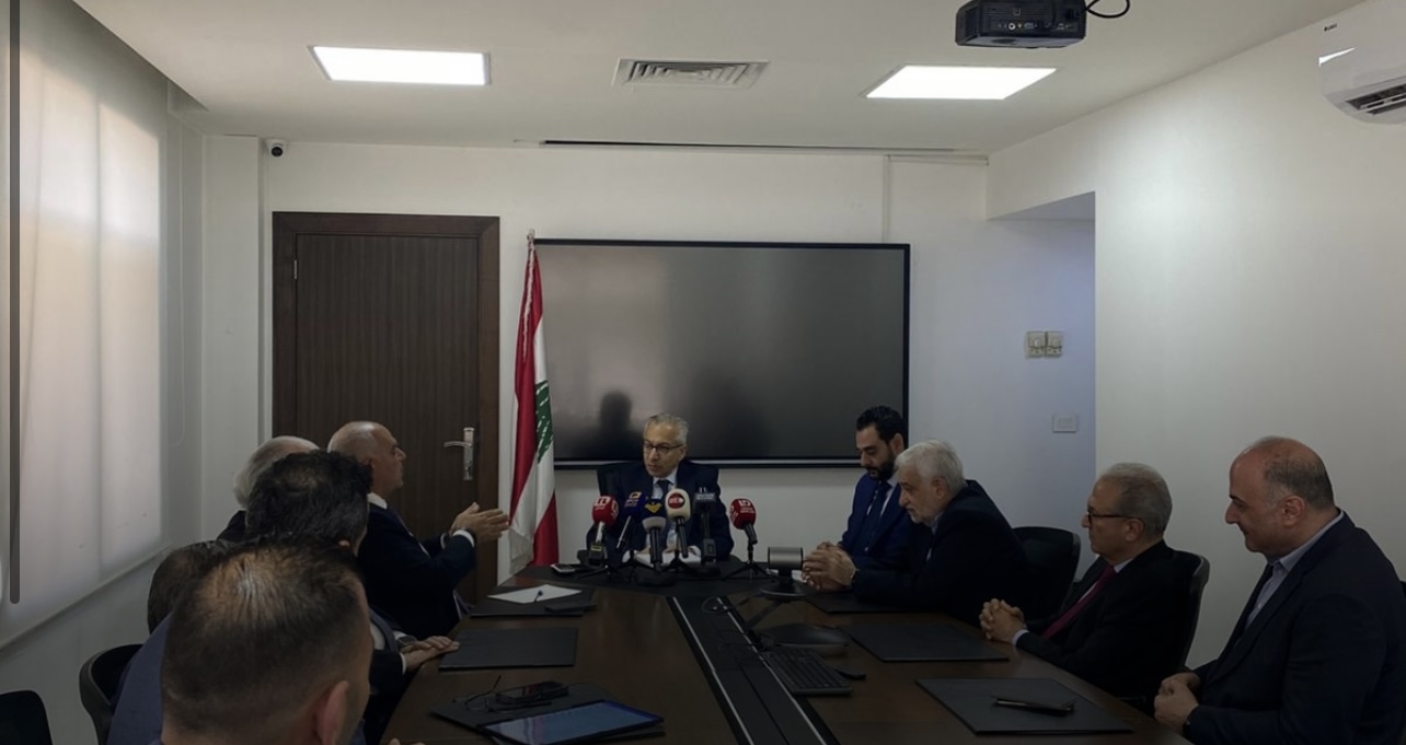 وزير الاقتصاد بحث مع عدد من النقابات في ارتفاع الأسعار