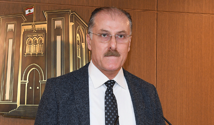 عبدالله طالب بمعاقبة المعتدي على طبيب في طرابلس