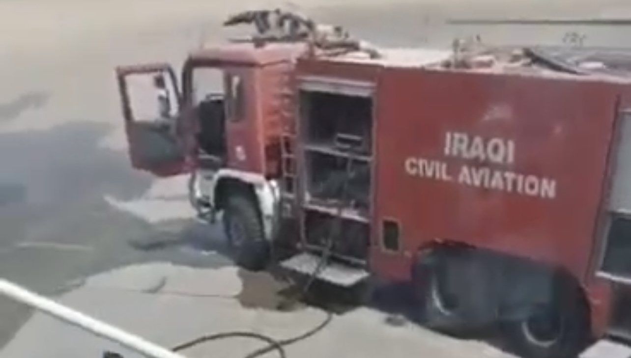 بالفيديو: حريق في طائرة تقل زوارًا لبنانيين من بغداد إلى بيروت