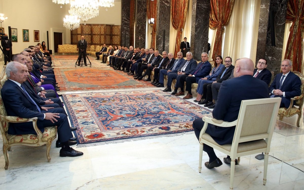 عون امام جمعية تجار بيروت: قطار الإصلاح وُضع على السكة الصحيحة
