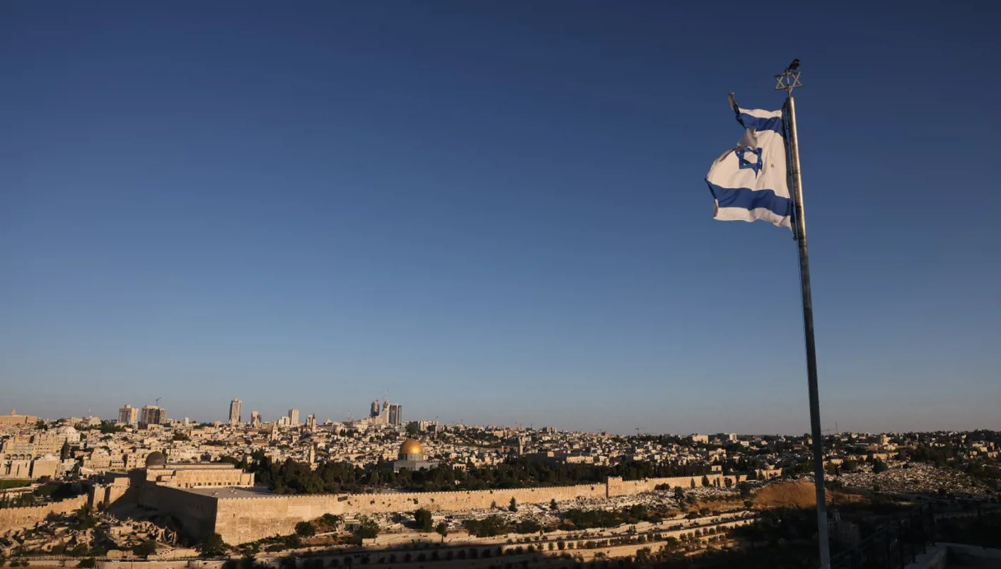 الأسد الصاعد