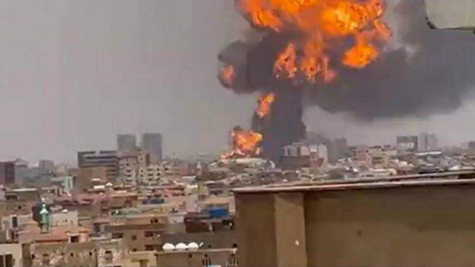 غارات إسرائيلية استهدفت موقعين للجيش الإيراني