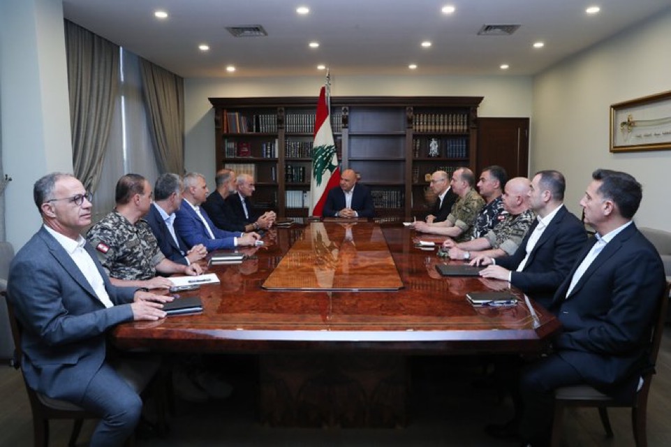 مواجهة مفتوحة بين إيران وإسرائيل... ولبنان يجهد لتجنّب نيران الحرب