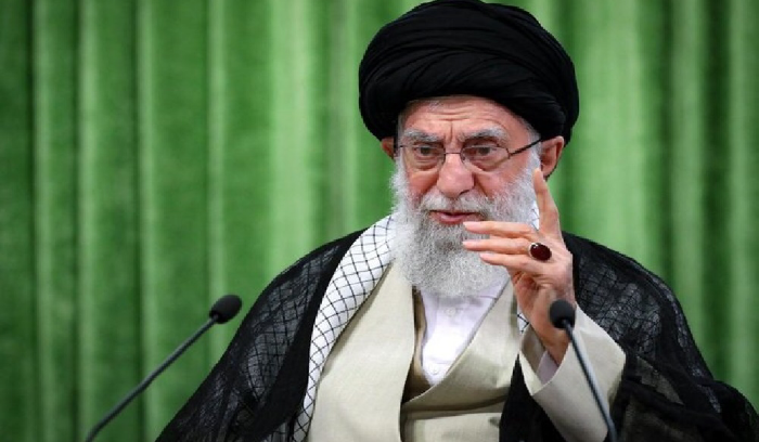 خامنئي أصدر شخصيا أمراً بتنفيذ هجمات ضد مراكز سكانية في تل أبيب