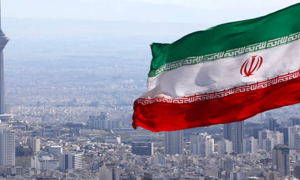 الحكومة الإيرانية تدعو المواطنين للبحث عن ملاجئ!
