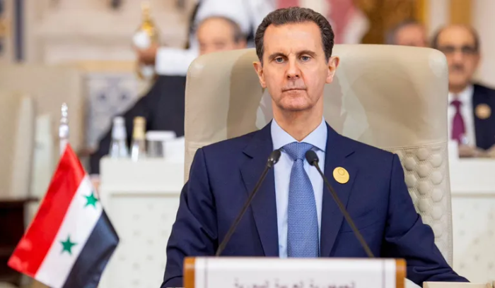 هل غادر الرئيس السوري دمشق ؟ والى أين؟