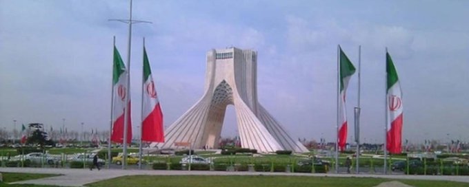 الخارجية الإيرانية: غروسي جعل الوكالة الدولية للطاقة الذرية شريكة في الجريمة