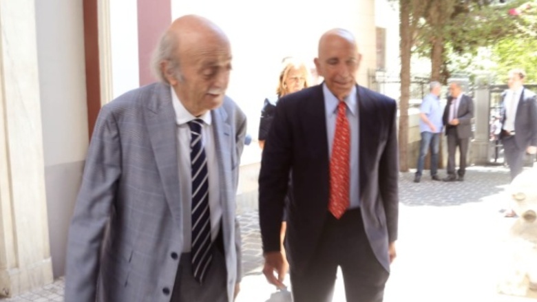 برّاك التقى أركان الدولة وجنبلاط: قرار دخول الحزب الحرب سيء جداً... ترامب يحسم قراره خلال اسبوعين