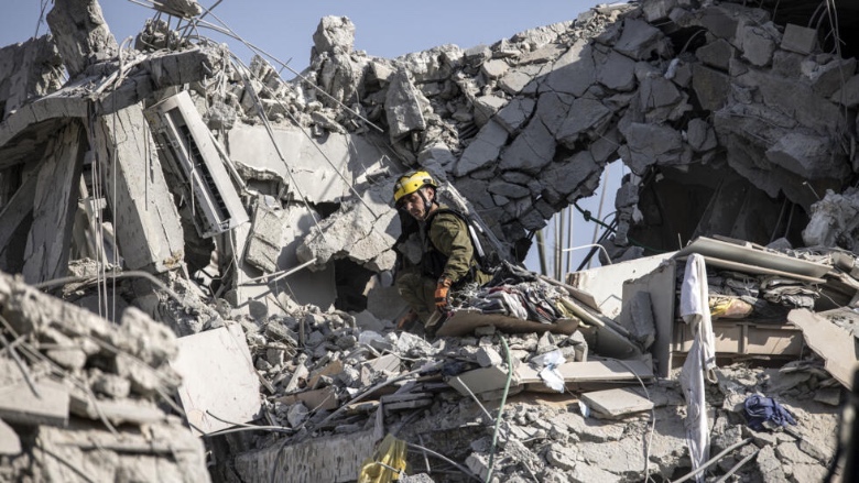 الحرب تدخل أسبوعها الثاني.. صواريخ إيرانية نحو جنوب إسرائيل