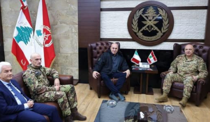 قائد الجيش التقى وزير الدفاع الإيطالي