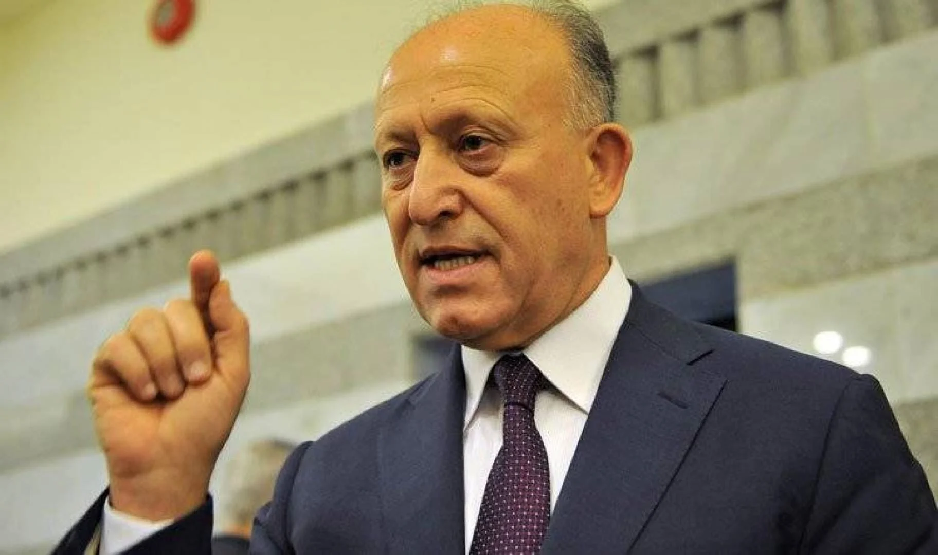 ريفي: ان لم تكن المحاسبة شاملة وتطال الجميع فهي تصبح مجرد سيرك سخيف