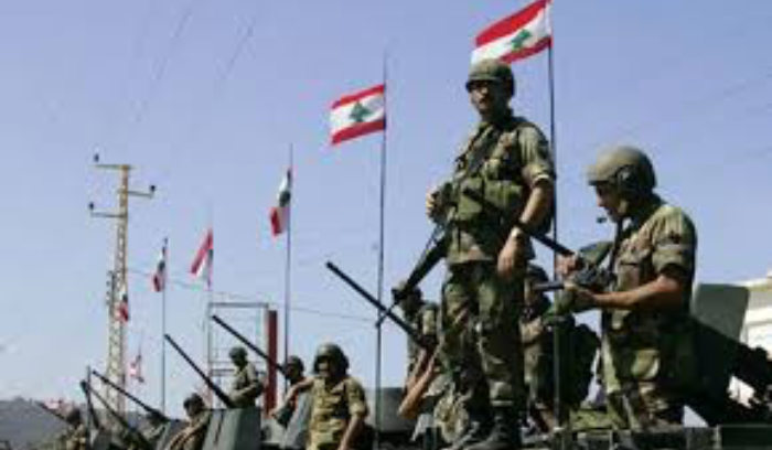 قلق لبناني من التداعيات السورية.. والجيش ينشر وحدات عند الحدود الشرقية<br />
برّي يدعو هوكشتاين لجلسة 9 ك2.. وحزب الله يحصر اتفاق وقف النار جنوب النهر والجميّل: لا تعايش مع السلاح