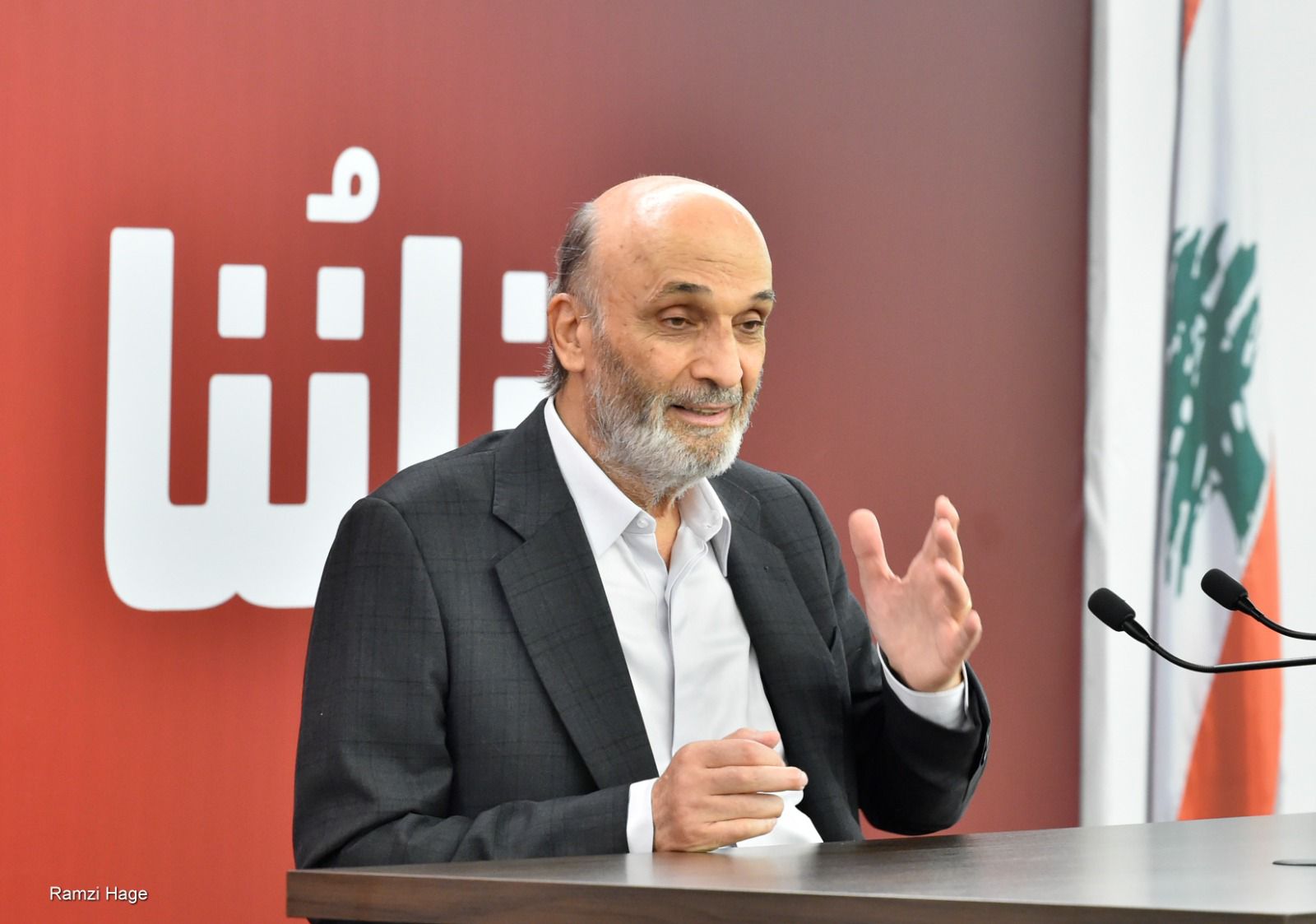 جعجع إستمع الى مطالب نقابة أطباء الاسنان في بيروت