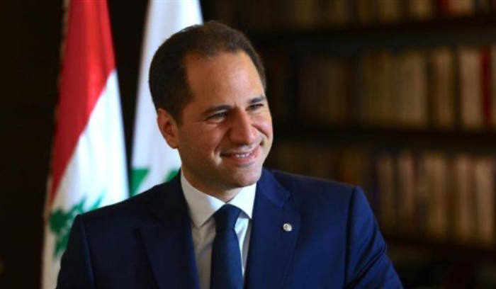 سامي الجميّل: إيران تمارس سطواً على لبنان عبر حزب الله… وعلى الدولة فرض سلطتها وتمنع الانتحار الجماعي