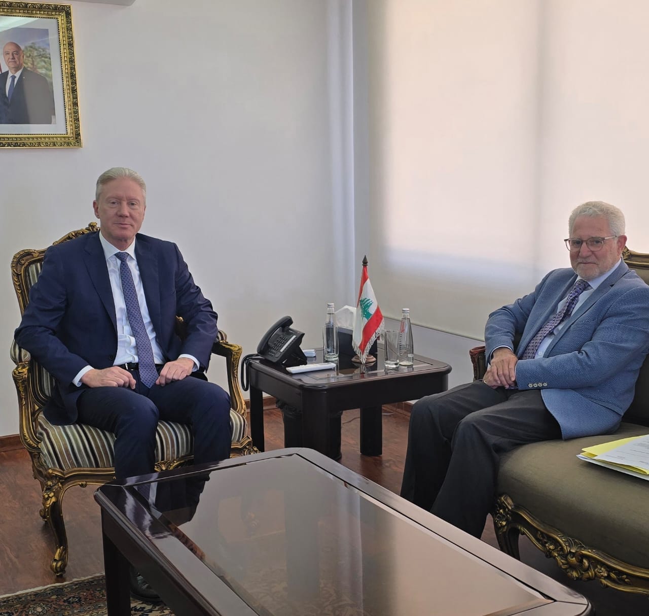 وزير الخارجية يبحث مع السفير الإسباني التحضيرات لمؤتمر إشبيلية الدولي